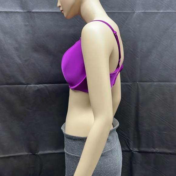 Victoria's Secret Lined Demi Padded Bra - Picture 4 of 5